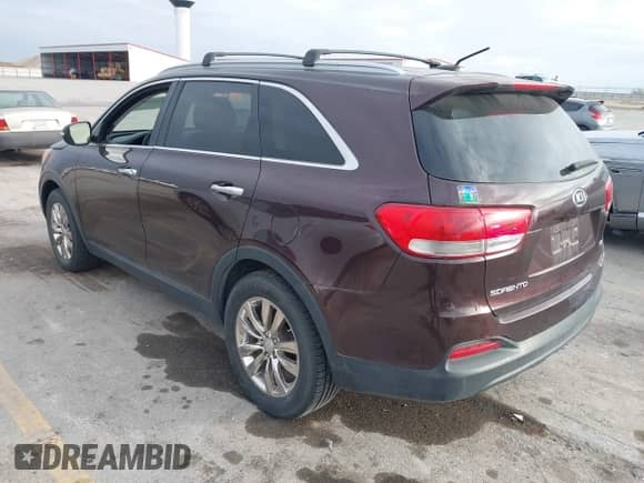 2016 Kia Sorento LX z VIN 5XYPG4A36GG081150, wystawiony jako IAAI lot #43559343 z przebiegiem 178 671 mil mil oraz . Historia ofert i sprzedaży dostępna na DreamBid. Obrazek 3.