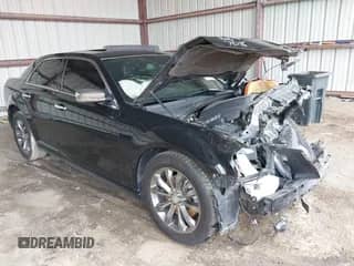 2012 Chrysler 300 C z VIN 2C3CCAKT1CH163827, wystawiony jako IAAI lot #42432068 z przebiegiem 129 089 mil mil oraz . Historia ofert i sprzedaży dostępna na DreamBid. Obrazek 1.