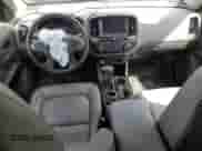 2018 Chevrolet Colorado 4WD Work Truck с VIN 1GCHTBEA8J1184817, выставлен на аукционе Copart как лот 55022065 с пробегом 128 595 миль миль и Чистый • Clean title. История ставок и продаж доступна на DreamBid. Изображение 8.