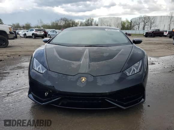 2019 Lamborghini Huracan с VIN ZHWUC1ZF0KLA11341, выставлен на аукционе Copart как лот 54303435 с пробегом 9 923 миль миль и Списание • Salvage title. История ставок и продаж доступна на DreamBid. Изображение 5.