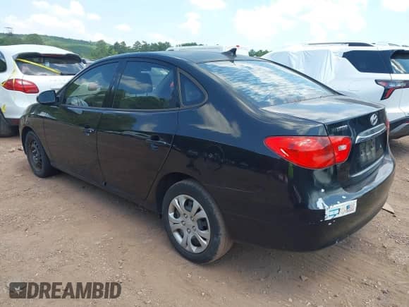 2010 Hyundai Elantra GLS z VIN KMHDU4AD2AU176861, wystawiony jako IAAI lot #43027572 z przebiegiem 119 678 mil mil oraz . Historia ofert i sprzedaży dostępna na DreamBid. Obrazek 3.