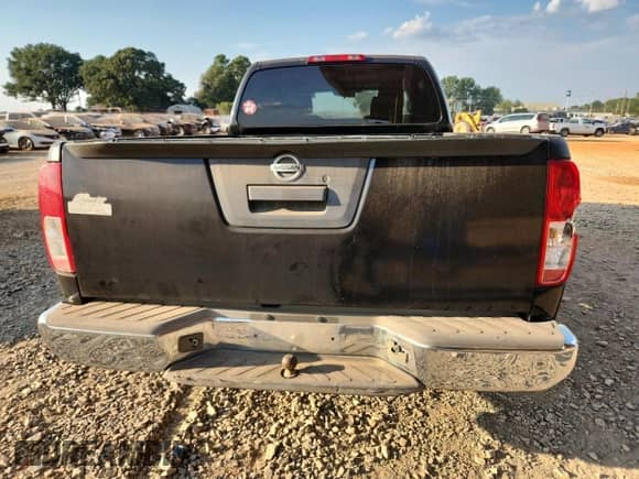 2014 Nissan Frontier S with VIN 1N6BD0CT6EN732644, listed as a Copart auction lot 80830735 with 177,237 mi miles and Salvage title. Bid and sale history available at DreamBid. Image 6.