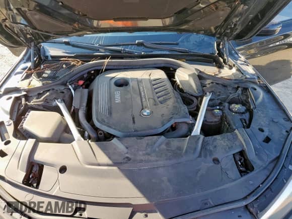 2019 BMW 7 Series 740i xDrive with VIN WBA7E4C50KGV70117, listed as a Copart auction lot 80304035 with 92,022 mi miles and Salvage title. Bid and sale history available at DreamBid. Image 11.