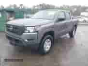 2022 Nissan Frontier S z VIN 1N6ED1EK4NN690661, wystawiony jako IAAI lot #42497086 z przebiegiem 27 414 mil mil oraz . Historia ofert i sprzedaży dostępna na DreamBid. Obrazek 18.