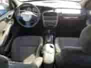 2004 Dodge Neon SXT z VIN 1B3ES56CX4D550997, wystawiony jako Copart lot #79567374 z przebiegiem 163 088 mil mil oraz Szkoda całkowita • Salvage title. Historia ofert i sprzedaży dostępna na DreamBid. Obrazek 8.