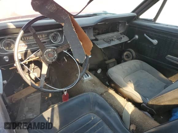 1965 Ford Mustang with VIN 5R07T232058, listed as a Copart auction lot 71192655 with 59,000 mi miles and Salvage title. Bid and sale history available at DreamBid. Image 8.
