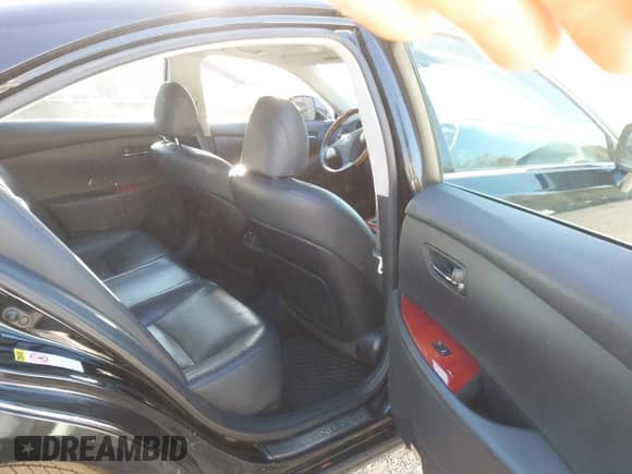 2007 Lexus ES 330 с VIN JTHBJ46G472121547, выставлен на аукционе IAAI как лот 43488027 с пробегом 288 958 миль миль и . История ставок и продаж доступна на DreamBid. Изображение 8.