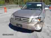 2004 Toyota Highlander с VIN JTEEP21A240002533, выставлен на аукционе IAAI как лот 43450692 с пробегом 185 125 миль миль и . История ставок и продаж доступна на DreamBid. Изображение 6.