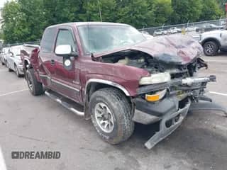 1999 Chevrolet Silverado 1500 LS with VIN 2GCEK19TXX1158055, listed as a IAAI auction lot 42752377 with Not provided miles and . Bid and sale history available at DreamBid. Image 1.
