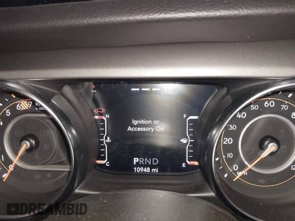 2022 Jeep Wrangler Unlimited Willys with VIN 1C4HJXDN9NW144374, listed as a IAAI auction lot 42325098 with 10,948 mi miles and . Bid and sale history available at DreamBid. Image 7.