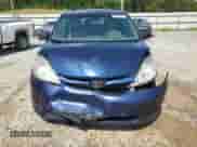 2007 Toyota Sienna CE с VIN 5TDZK23C07S025619, выставлен на аукционе Copart как лот 80867955 с пробегом 322 971 миль миль и Списание • Salvage title. История ставок и продаж доступна на DreamBid. Изображение 5.