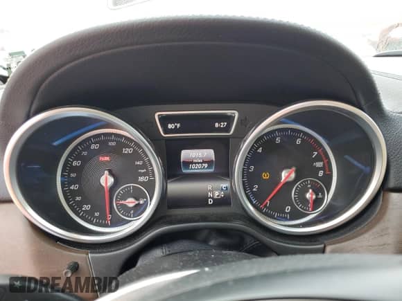 2017 Mercedes-Benz GLS 450 z VIN 4JGDF6EEXHA832227, wystawiony jako Copart lot #62850295 z przebiegiem 102 079 mil mil oraz Szkoda całkowita • Salvage title. Historia ofert i sprzedaży dostępna na DreamBid. Obrazek 9.