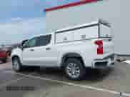 2020 Chevrolet Silverado 1500 Custom с VIN 3GCPYBEK7LG376045, выставлен на аукционе IAAI как лот 42507224 с пробегом 131 890 миль миль и . История ставок и продаж доступна на DreamBid. Изображение 15.