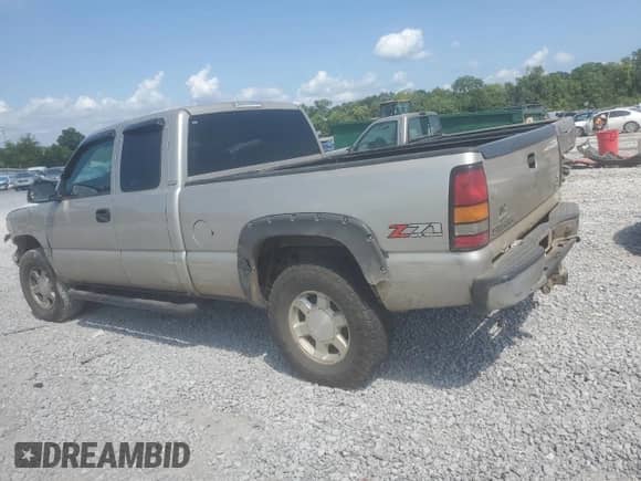 2006 GMC Sierra 1500 SLE1 with VIN 1GTEK19B86Z129666, listed as a Copart auction lot 62762165 with 299,192 mi miles and Salvage title. Bid and sale history available at DreamBid. Image 2.