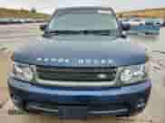 2011 Land Rover Range Rover Sport HSE Lux with VIN SALSK2D48BA273107, listed as a Copart auction lot 81733125 with 151,800 mi miles and Clean title. Bid and sale history available at DreamBid. Image 5.