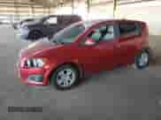 2012 Chevrolet Sonic LT z VIN 1G1JD6SH1C4170016, wystawiony jako Copart lot #77184494 z przebiegiem 127 311 mil mil oraz Czysty tytuł • Clean title. Historia ofert i sprzedaży dostępna na DreamBid. Obrazek 1.