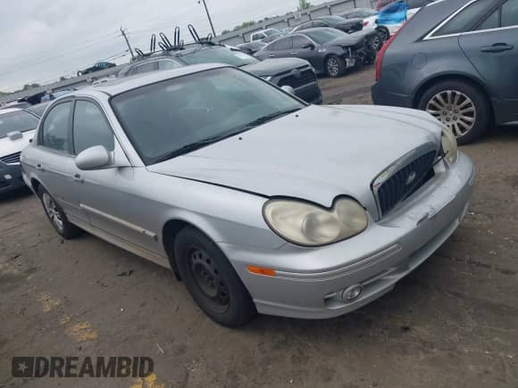 2003 Hyundai Sonata with VIN KMHWF25H23A858454, listed as a IAAI auction lot 42016877 with 135,539 mi miles and . Bid and sale history available at DreamBid. Image 1.