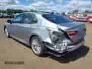 2019 Toyota Camry SE z VIN 4T1B11HK7KU778045, wystawiony jako IAAI lot #43079893 z przebiegiem 58 799 mil mil oraz . Historia ofert i sprzedaży dostępna na DreamBid. Obrazek 6.