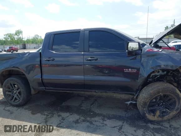 2023 Chevrolet Silverado 1500 RST with VIN 2GCUDEEDXP1151506, listed as a IAAI auction lot 42046652 with Not provided miles and . Bid and sale history available at DreamBid. Image 14.