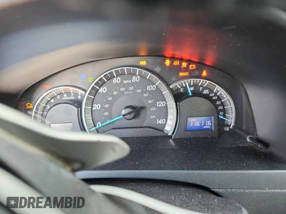 2014 Toyota Camry LE with VIN 4T1BF1FK1EU405365, listed as a Copart auction lot 71428335 with 116,116 mi miles and Salvage title. Bid and sale history available at DreamBid. Image 9.