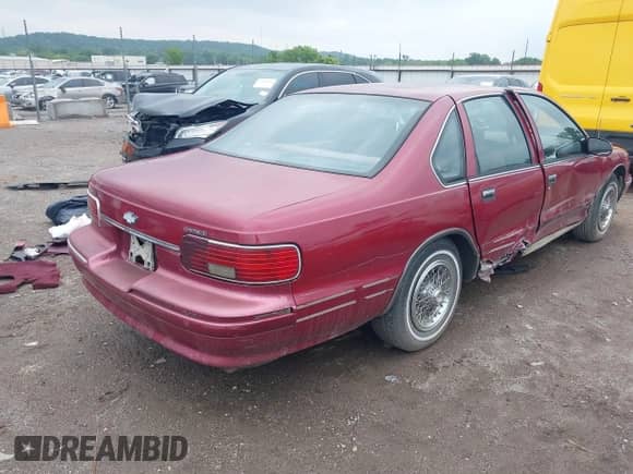 1995 Chevrolet Caprice с VIN 1G1BL52WXSR137372, выставлен на аукционе IAAI как лот 42831487 с пробегом 70 312 миль миль и . История ставок и продаж доступна на DreamBid. Изображение 4.