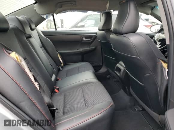 2015 Toyota Camry SE with VIN 4T1BF1FK0FU977058, listed as a Copart auction lot 81936515 with 40,453 mi miles and Salvage title. Bid and sale history available at DreamBid. Image 10.