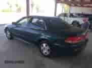 2001 Honda Accord EX z VIN 1HGCG16571A042213, wystawiony jako IAAI lot #42335604 z przebiegiem 225 136 mil mil oraz . Historia ofert i sprzedaży dostępna na DreamBid. Obrazek 3.