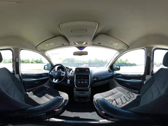 2016 Dodge Grand Caravan SE with VIN 2C4RDGBG7GR348621, listed as a IAAI auction lot 42977987 with 94,483 mi miles and . Bid and sale history available at DreamBid. Image 18.