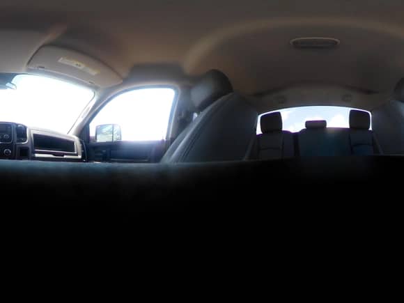 2014 Ram 1500 Express z VIN 1C6RR7FT8ES264366, wystawiony jako IAAI lot #42628578 z przebiegiem 174 810 mil mil oraz . Historia ofert i sprzedaży dostępna na DreamBid. Obrazek 18.