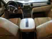 2007 Cadillac Escalade with VIN 1GYFK63857R138805, listed as a Copart auction lot 81889925 with 215,065 mi miles and Clean title. Bid and sale history available at DreamBid. Image 8.