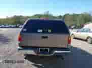 2002 Toyota Tundra SR5 с VIN 5TBBT44152S311085, выставлен на аукционе IAAI как лот 43374876 с пробегом 196 626 миль миль и . История ставок и продаж доступна на DreamBid. Изображение 16.