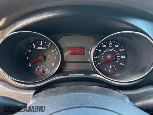2017 Kia Sedona L с VIN KNDMA5C12H6259694, выставлен на аукционе Copart как лот 90043375 с пробегом 190 086 миль миль и Чистый • Clean title. История ставок и продаж доступна на DreamBid. Изображение 8.