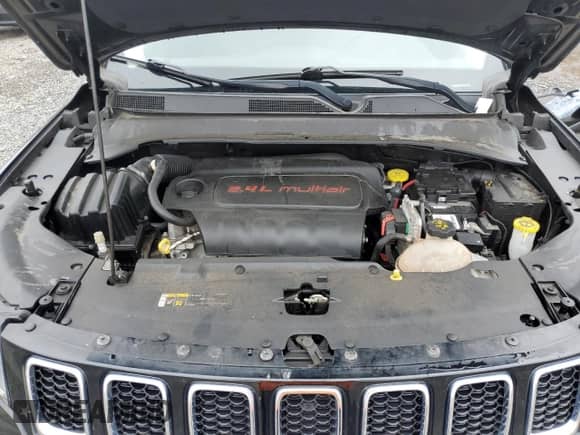 2018 Jeep Compass Limited с VIN 3C4NJDCB8JT307816, выставлен на аукционе Copart как лот 85570995 с пробегом 79 853 миль миль и Списание • Salvage title. История ставок и продаж доступна на DreamBid. Изображение 12.