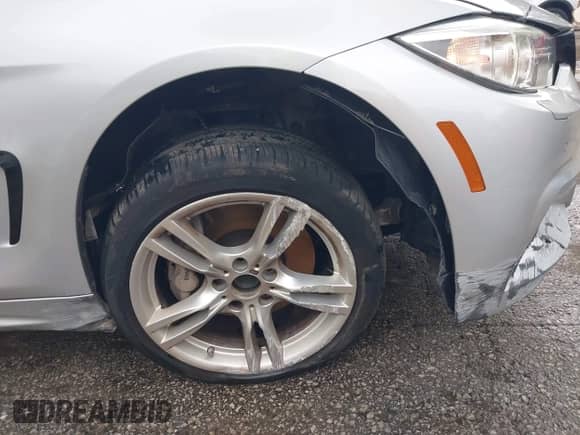 2016 BMW 4 Series 428i xDrive с VIN WBA4C9C57GG137858, выставлен на аукционе IAAI как лот 42755021 с пробегом 92 728 миль миль и . История ставок и продаж доступна на DreamBid. Изображение 6.