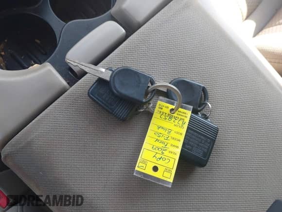 2009 Ford F-150 XL with VIN 1FTRW12809FA72857, listed as a IAAI auction lot 42571300 with 194,316 mi miles and . Bid and sale history available at DreamBid. Image 11.