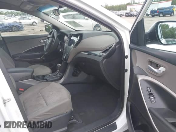 2016 Hyundai Santa Fe с VIN 5XYZTDLB7GG330306, выставлен на аукционе IAAI как лот 43167724 с пробегом 185 140 миль миль и . История ставок и продаж доступна на DreamBid. Изображение 5.