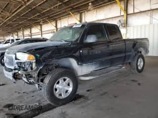 2002 GMC Sierra 1500 Denali z VIN 2GTFK69U821335947, wystawiony jako Copart lot #72937164 z przebiegiem 268 636 mil mil oraz Szkoda całkowita • Salvage title. Historia ofert i sprzedaży dostępna na DreamBid. Obrazek 1.
