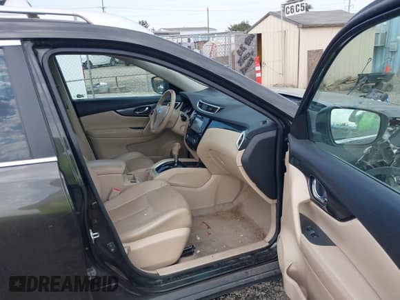 2015 Nissan Rogue SL с VIN 5N1AT2MV1FC912118, выставлен на аукционе IAAI как лот 43056074 с пробегом 177 246 миль миль и . История ставок и продаж доступна на DreamBid. Изображение 5.