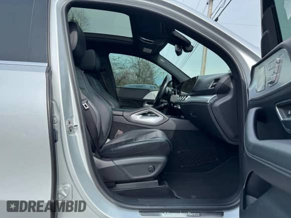 2021 Mercedes-Benz GLS 450 with VIN 4JGFF5KE1MA481094, listed as a Copart auction lot 54084795 with 88,948 mi miles and Clean title. Bid and sale history available at DreamBid. Image 5.