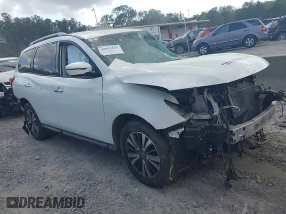 2017 Nissan Pathfinder SV z VIN 5N1DR2MN1HC611945, wystawiony jako IAAI lot #41932165 z przebiegiem 131 275 mil mil oraz . Historia ofert i sprzedaży dostępna na DreamBid. Obrazek 12.