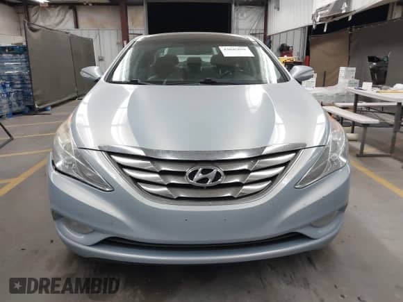 2013 Hyundai Sonata Limited z VIN 5NPEC4AC6DH632538, wystawiony jako IAAI lot #43045898 z przebiegiem 209 554 mil mil oraz . Historia ofert i sprzedaży dostępna na DreamBid. Obrazek 12.
