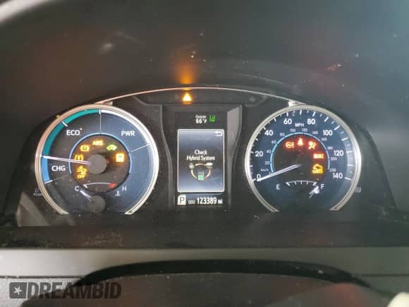 2017 Toyota Camry Hybrid LE с VIN 4T1BD1FK3HU226416, выставлен на аукционе Copart как лот 85180495 с пробегом 123 389 миль миль и Списание • Salvage title. История ставок и продаж доступна на DreamBid. Изображение 9.