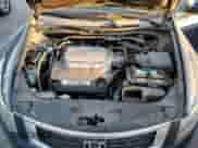 2010 Honda Accord EX z VIN 5KBCP3F75AB009537, wystawiony jako Copart lot #85197385 z przebiegiem 134 425 mil mil oraz Czysty tytuł • Clean title. Historia ofert i sprzedaży dostępna na DreamBid. Obrazek 11.