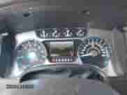 2011 Ford F-150 XLT z VIN 1FTFW1ET2BFC49580, wystawiony jako IAAI lot #42551019 z przebiegiem 150 091 mil mil oraz . Historia ofert i sprzedaży dostępna na DreamBid. Obrazek 7.