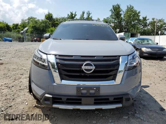 2024 Nissan Pathfinder Platinum with VIN 5N1DR3DJXRC314869, listed as a Copart auction lot 64096115 with 10,426 mi miles and Salvage title. Bid and sale history available at DreamBid. Image 5.