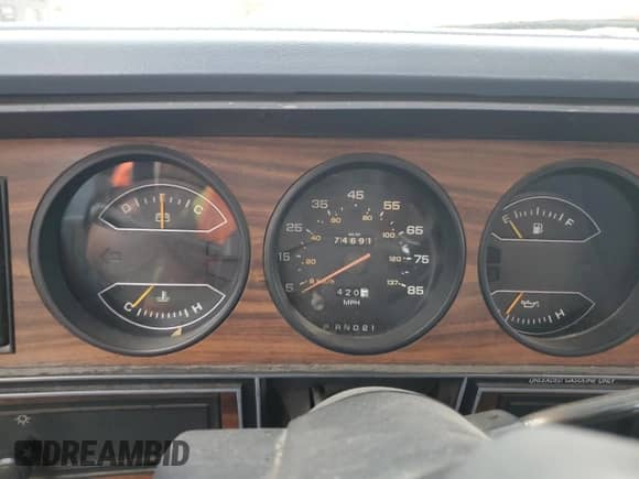 1988 Dodge D/W 100 with VIN 1B7FD04X1JS635451, listed as a Copart auction lot 77610474 with 74,691 mi miles and Non repairable. Bid and sale history available at DreamBid. Image 9.