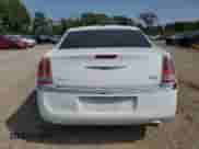 2014 Chrysler 300 C с VIN 2C3CCAEGXEH326914, выставлен на аукционе Copart как лот 71651315 с пробегом 149 400 миль миль и Списание • Salvage title. История ставок и продаж доступна на DreamBid. Изображение 6.