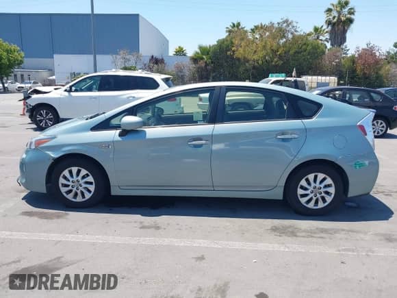 2015 Toyota Prius Advanced z VIN JTDKN3DP7F3067950, wystawiony jako IAAI lot #42731608 z przebiegiem 297 655 mil mil oraz . Historia ofert i sprzedaży dostępna na DreamBid. Obrazek 14.