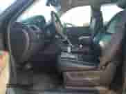 2014 Cadillac Escalade Luxury z VIN 1GYS4BEF2ER130557, wystawiony jako Copart lot #63449335 z przebiegiem 166 161 mil mil oraz Szkoda całkowita • Salvage title. Historia ofert i sprzedaży dostępna na DreamBid. Obrazek 7.