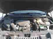 2019 Chevrolet Blazer RS z VIN 3GNKBJRS9KS669500, wystawiony jako IAAI lot #42892626 z przebiegiem 83 115 mil mil oraz . Historia ofert i sprzedaży dostępna na DreamBid. Obrazek 10.